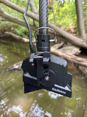 LiveScope 2 Summit Shuttle Ice Fishing Bundle
