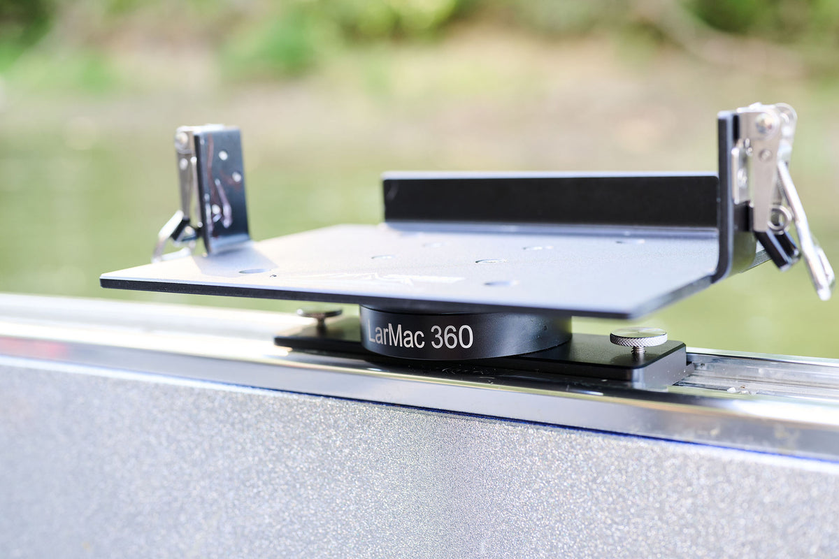 Track Machine Rotating Larmac 360 Rotating Track Mounting System | Summit Fishing Equipment